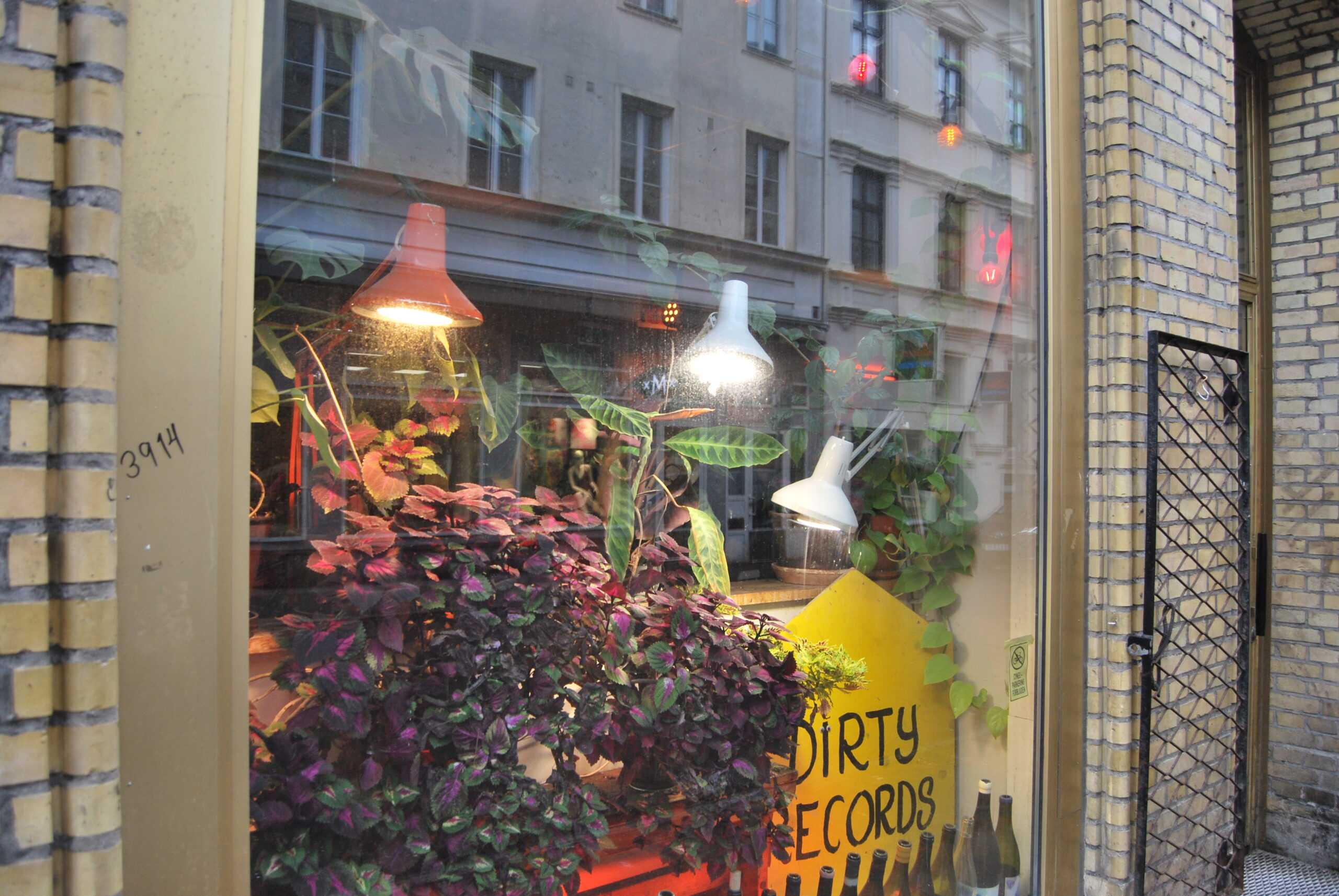 Dating och Dirty Records